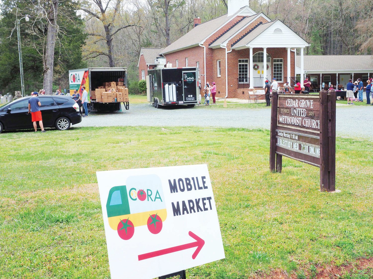 The CORA Mobile Market visited Cedar Grove UMC's monthly 'Pay What You Can' event in April. They've also provided some food boxes for distribution at Cedar Grove's 'Summer Fiesta' event with Ta Contento this Saturday.